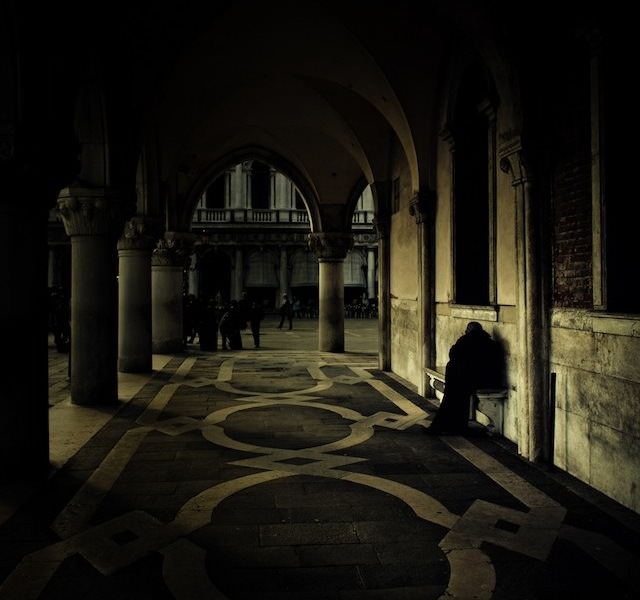 Venice in Darkness (1)